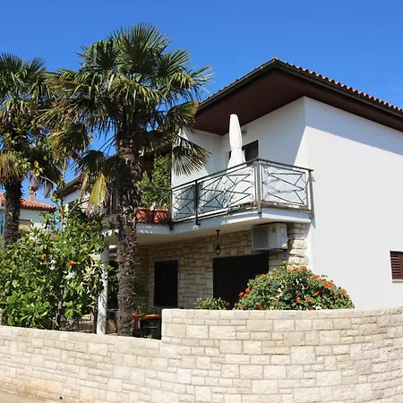 Mariella A4 Novigrad Istria